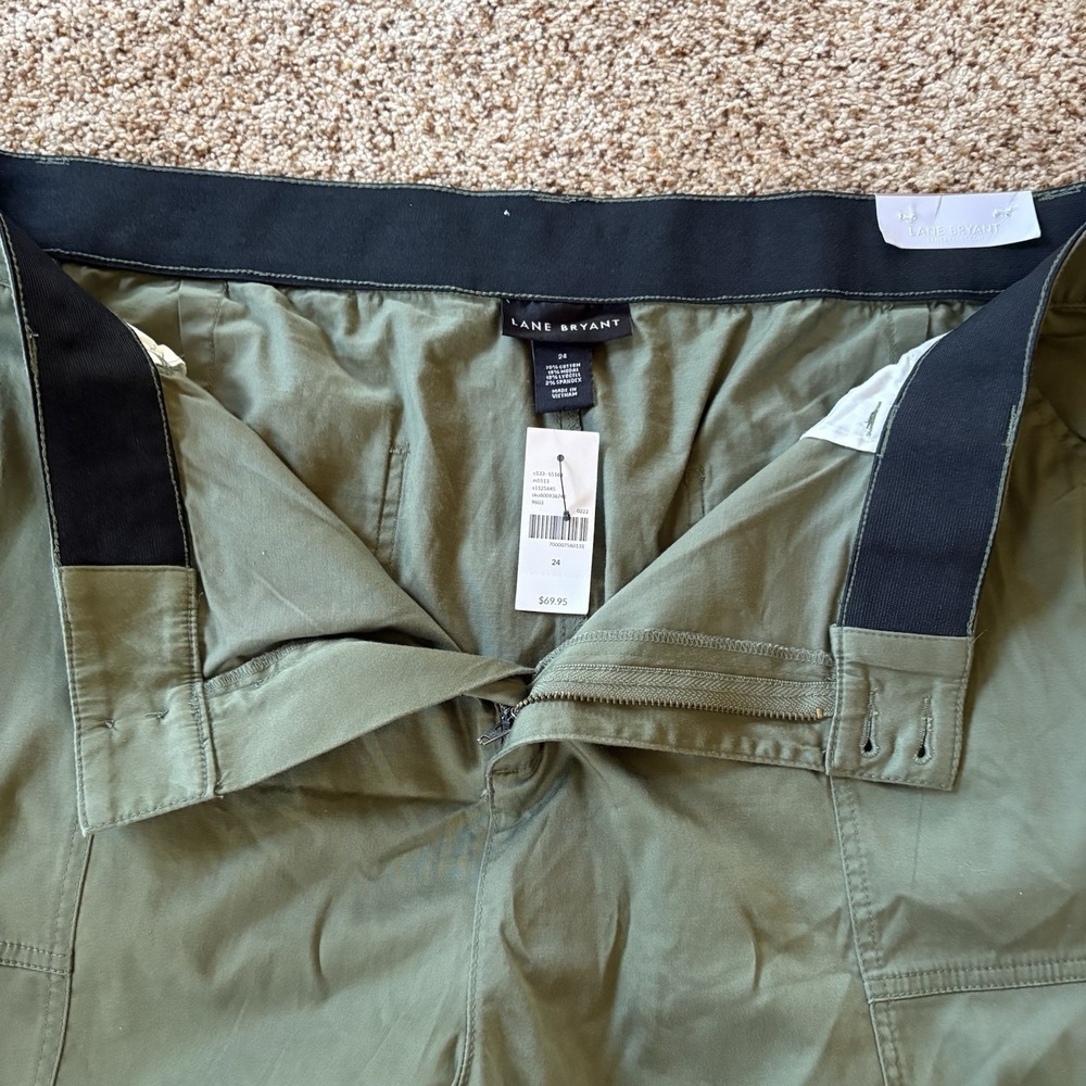 NWT! Lane Bryant Jogger CapriPants Women's Size 24 Olive Green Mid-Rise Stretch - Picture 9 of 16